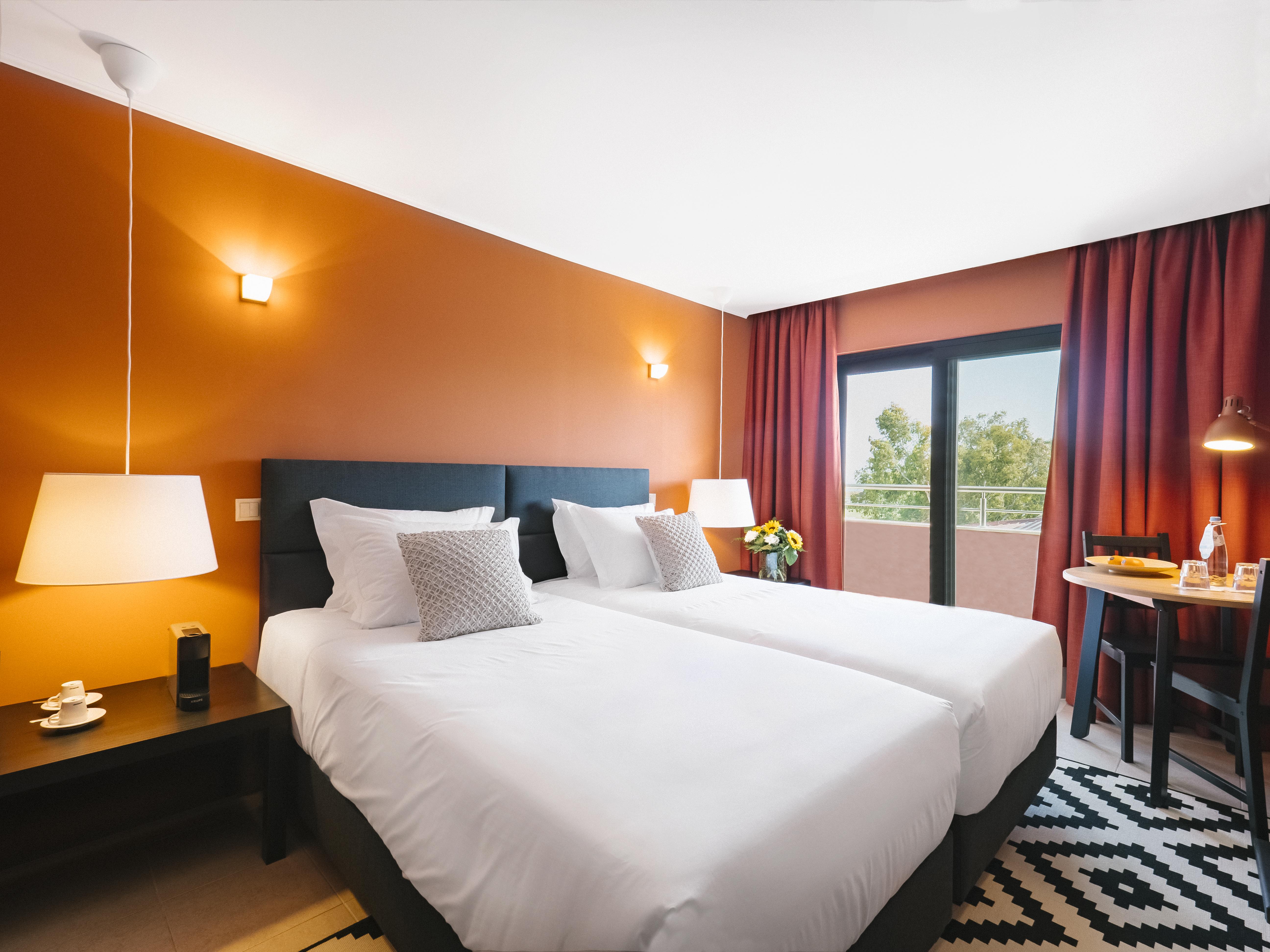 Topazio Vibe Beach Hotel & Apartments - Adults Friendly Албуфейра Екстер'єр фото