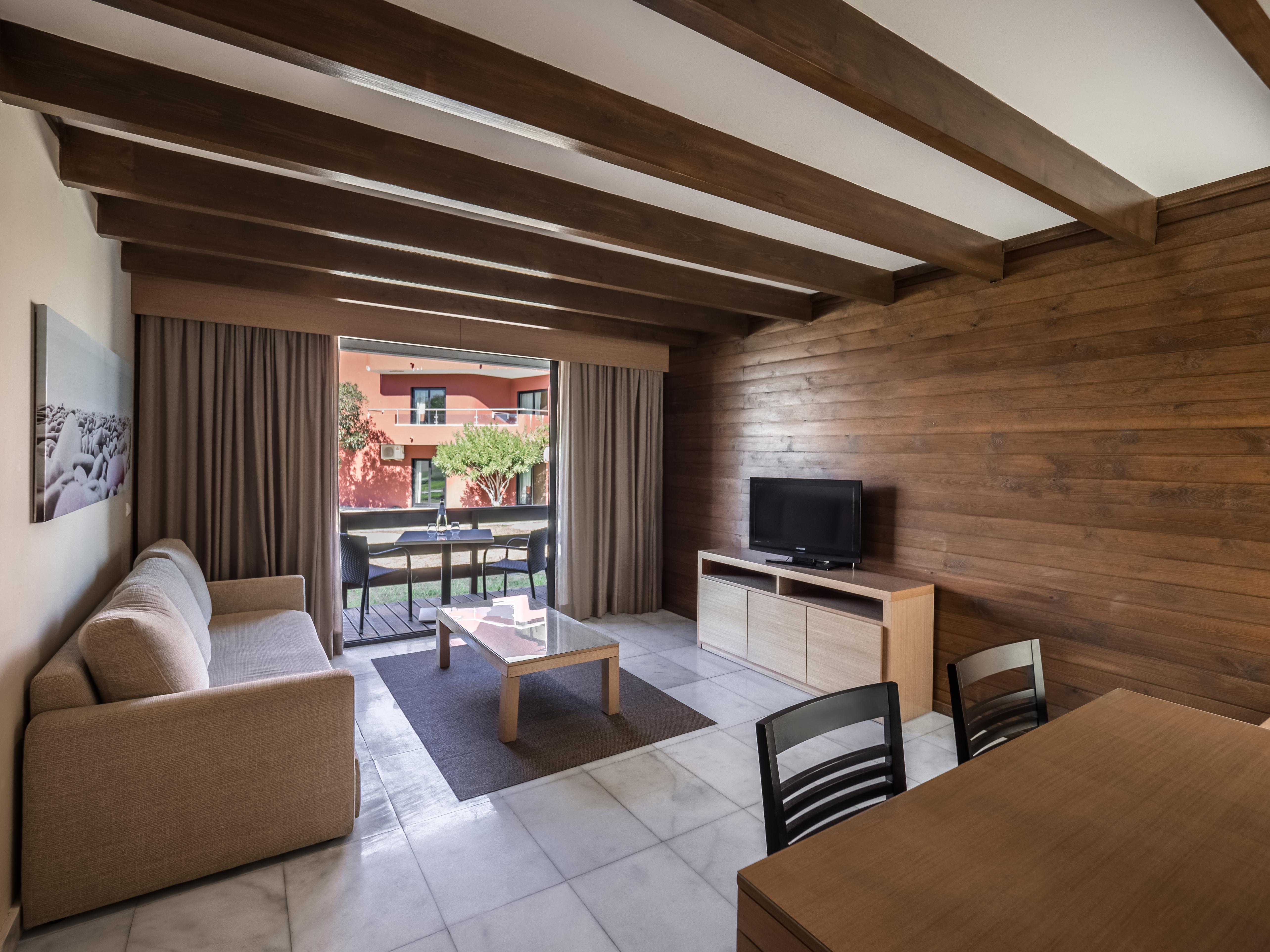 Topazio Vibe Beach Hotel & Apartments - Adults Friendly Албуфейра Екстер'єр фото