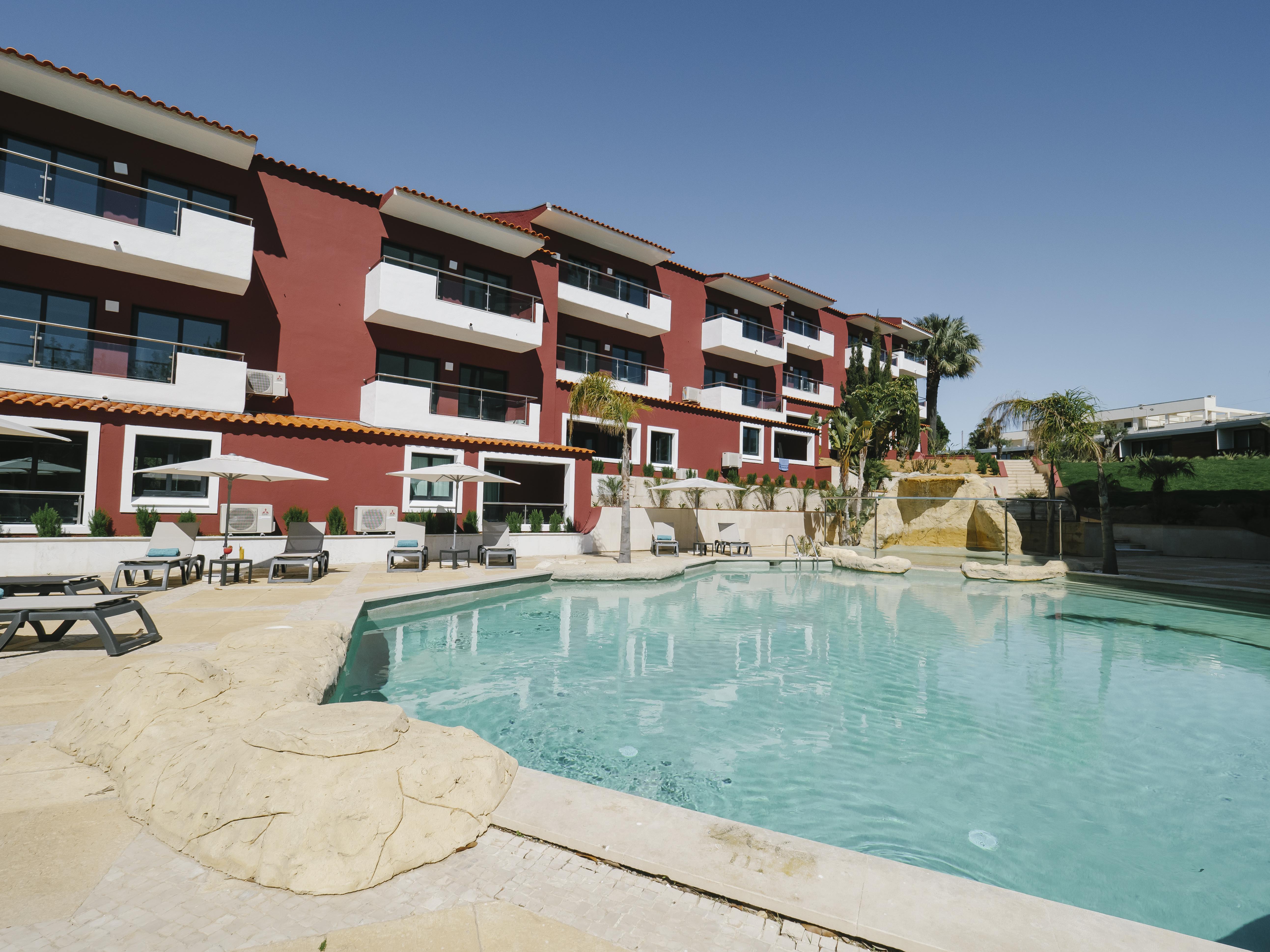 Topazio Vibe Beach Hotel & Apartments - Adults Friendly Албуфейра Екстер'єр фото